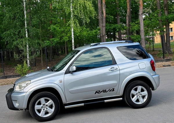 Toyota RAV4 cena 31900 przebieg: 190000, rok produkcji 2005 z Pleszew małe 92